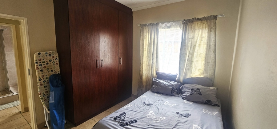 To Let 3 Bedroom Property for Rent in Waterkloof East North West